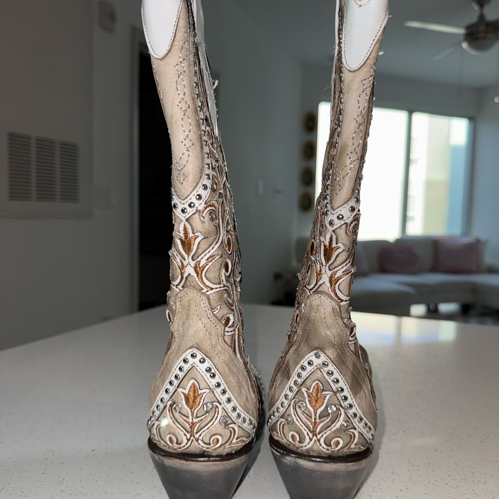 Corral Cream And Brown Embroidered Heeled Boots - image 3